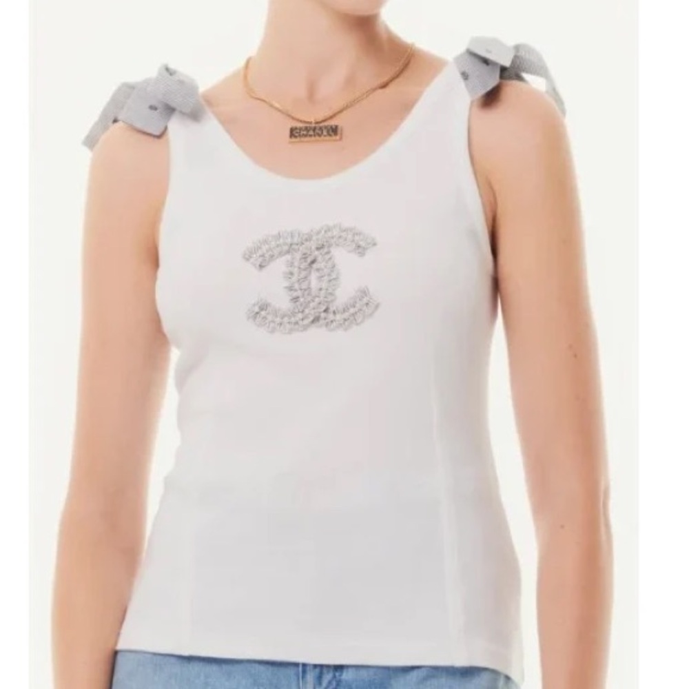 White Sleeveless Top with Bow Accents